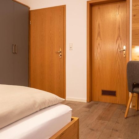 Zum Faessle Hotel Hagnau Bagian luar foto